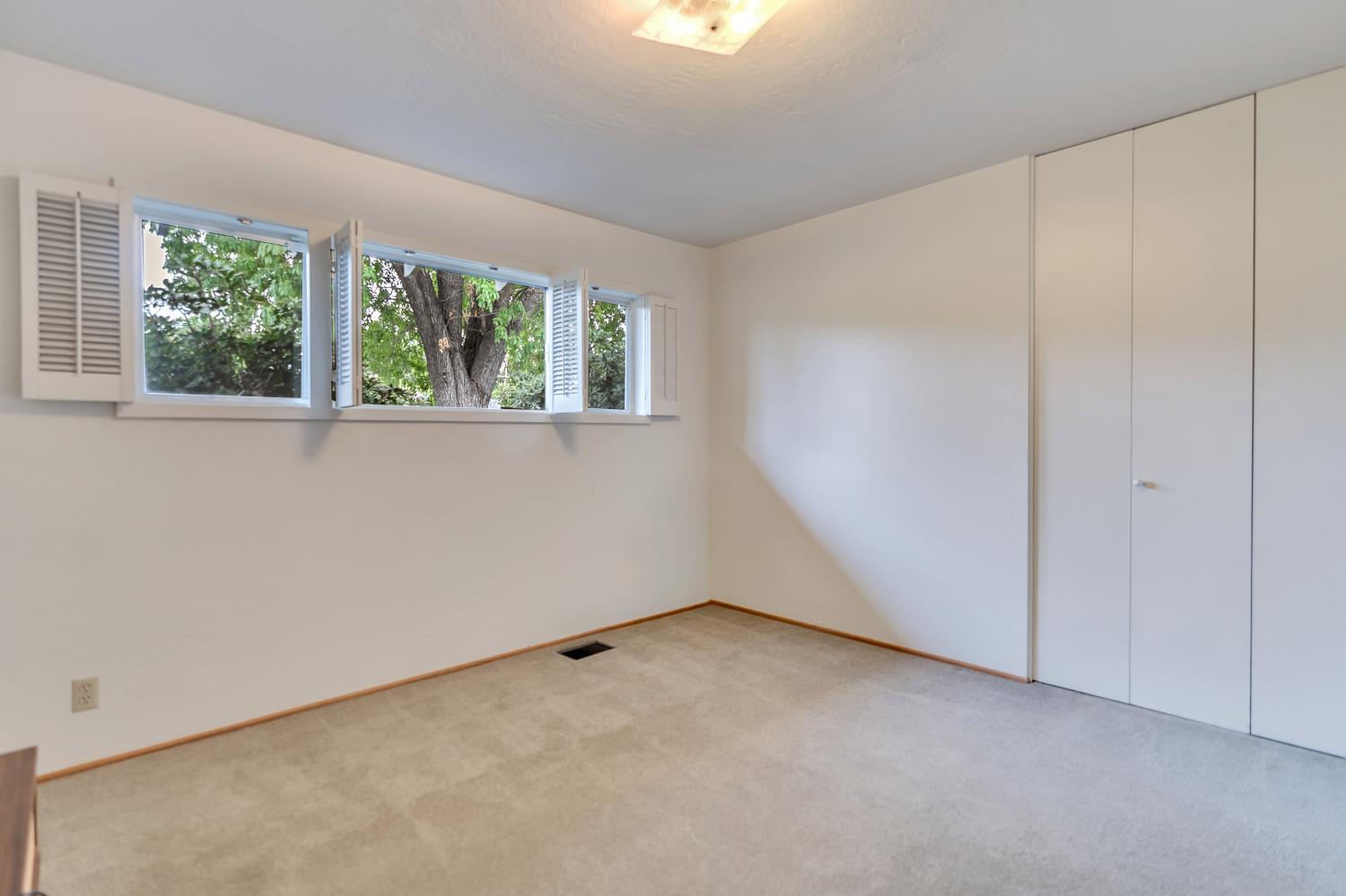 740 Monroe Ave, Los Banos, CA 93635
