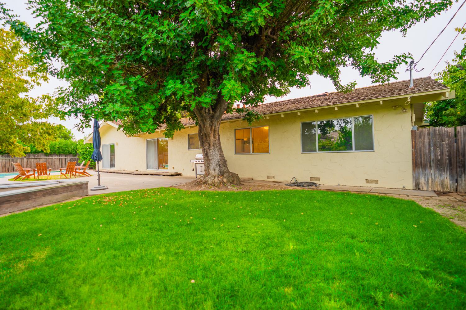 740 Monroe Ave, Los Banos, CA 93635