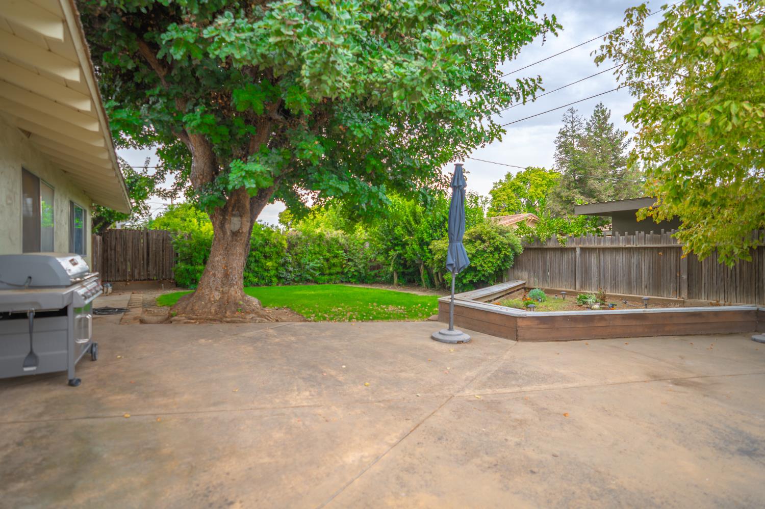 740 Monroe Ave, Los Banos, CA 93635