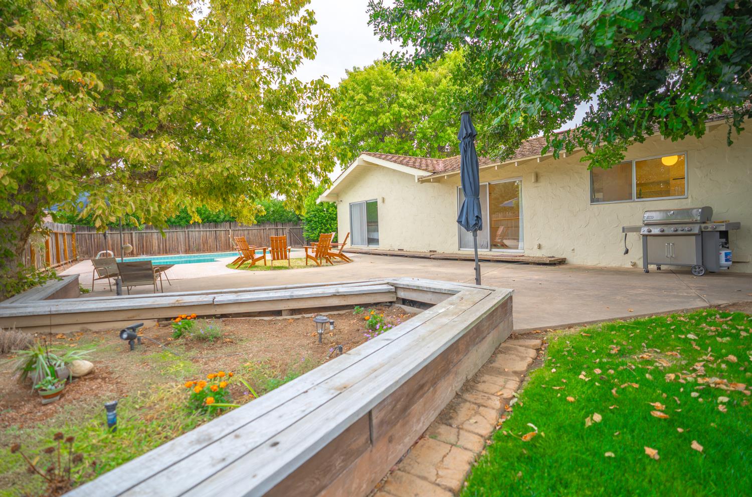 740 Monroe Ave, Los Banos, CA 93635