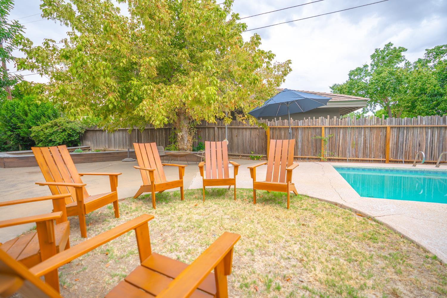 740 Monroe Ave, Los Banos, CA 93635