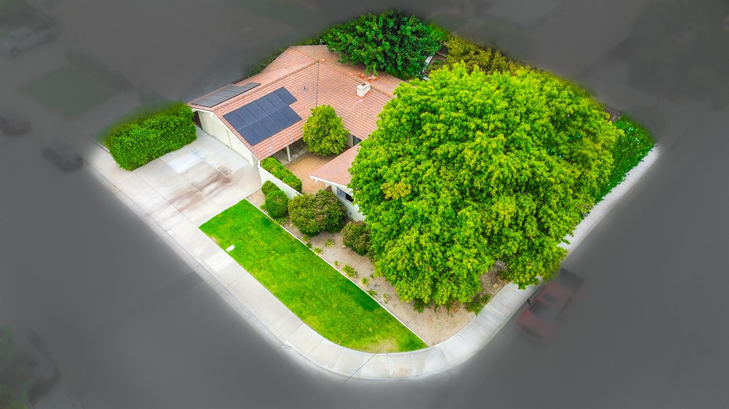 740 Monroe Ave, Los Banos, CA 93635