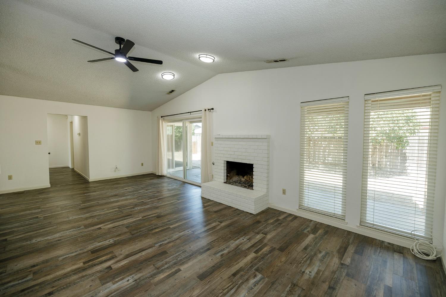 3161 Linfield Ct, Turlock, CA 95382