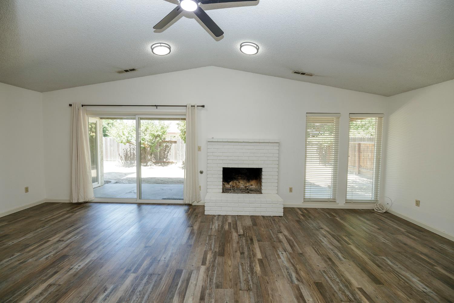 3161 Linfield Ct, Turlock, CA 95382