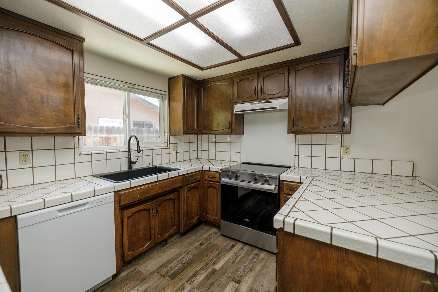 3161 Linfield Ct, Turlock, CA 95382