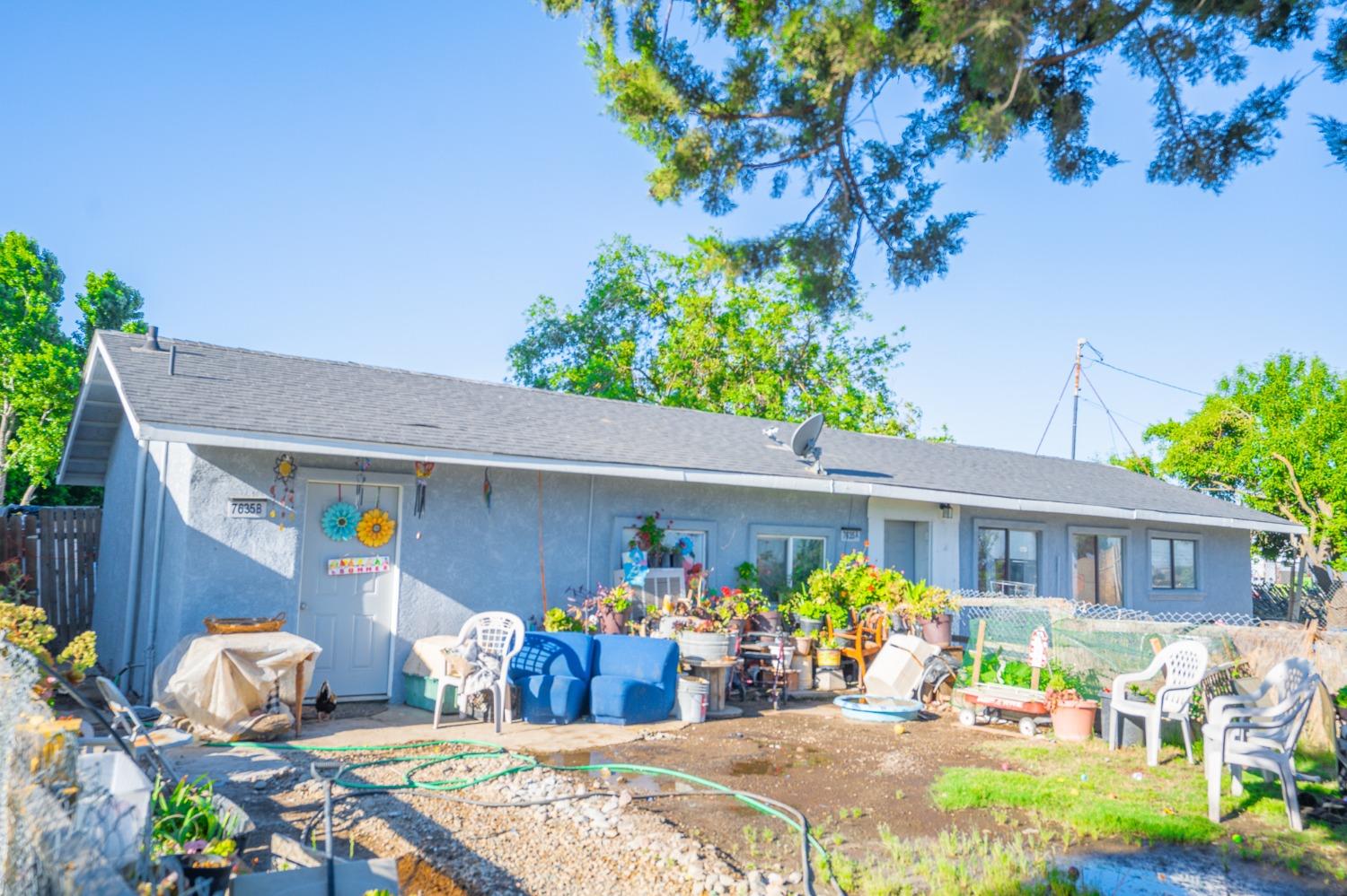 7595 Azusa Ave, Dos Palos, CA 93620