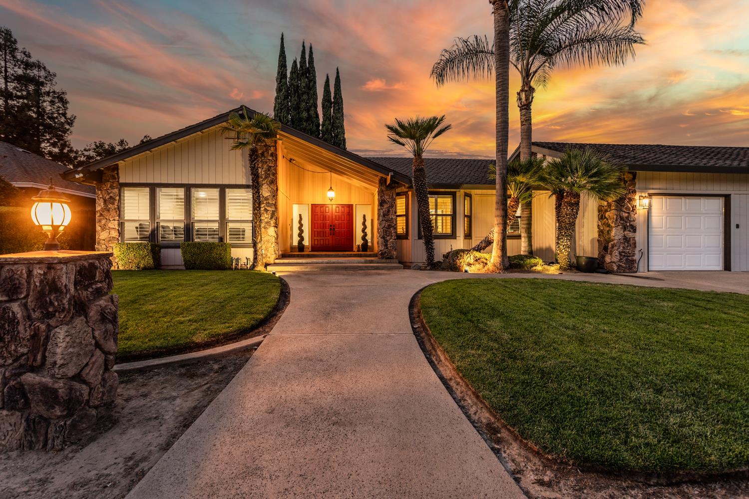 2605 Konynenburg Ln, Modesto, CA 95356