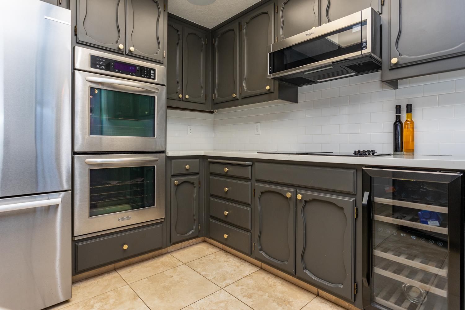 2605 Konynenburg Ln, Modesto, CA 95356