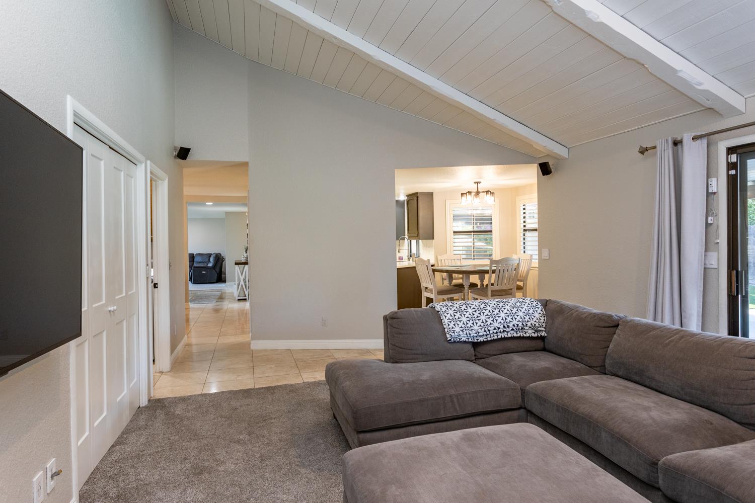2605 Konynenburg Ln, Modesto, CA 95356