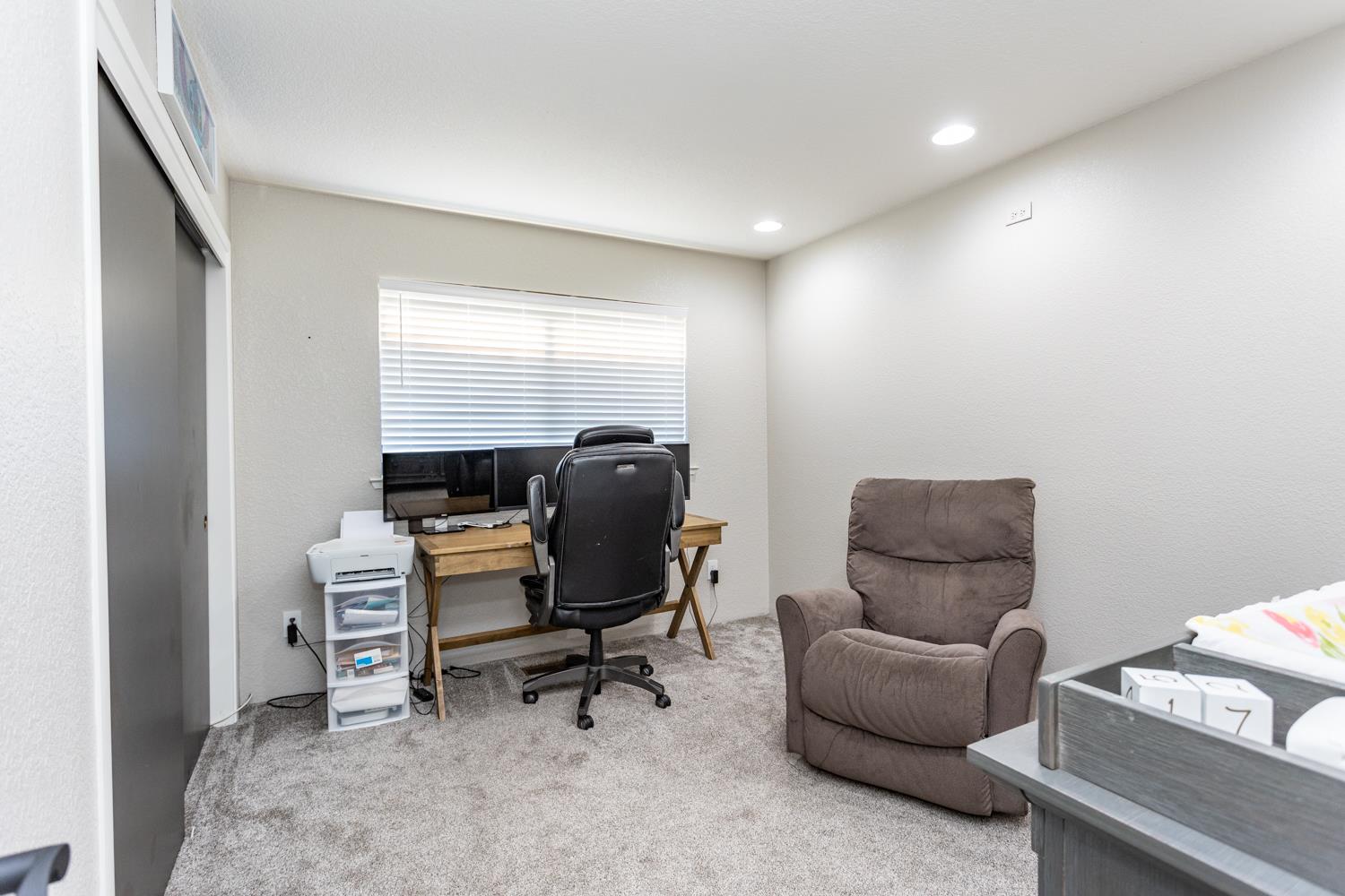 2605 Konynenburg Ln, Modesto, CA 95356