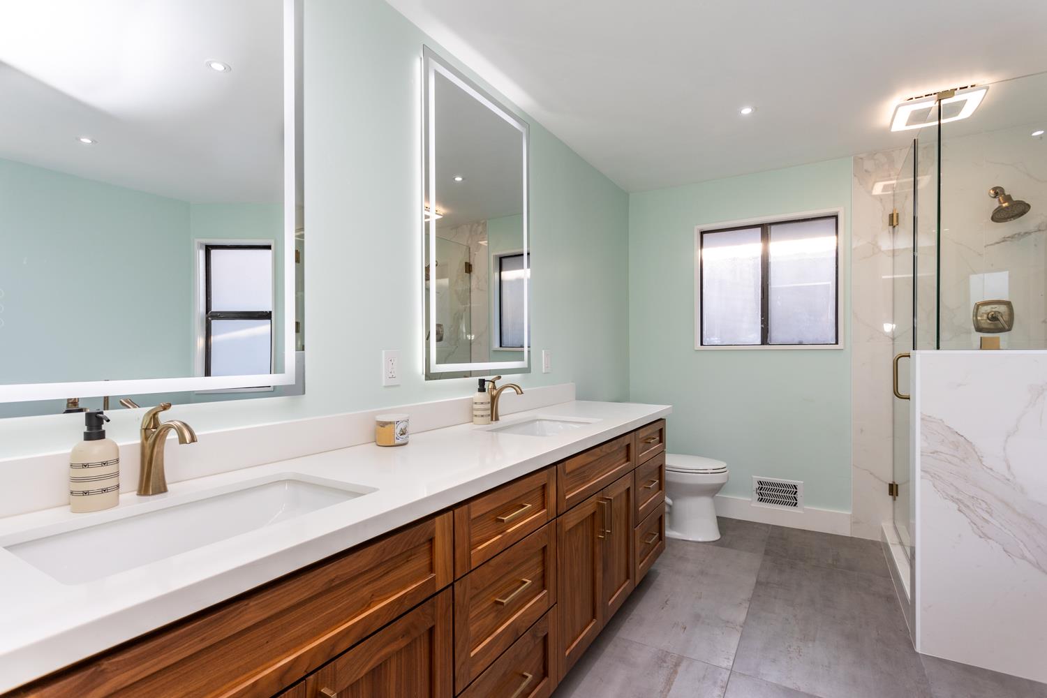 2605 Konynenburg Ln, Modesto, CA 95356