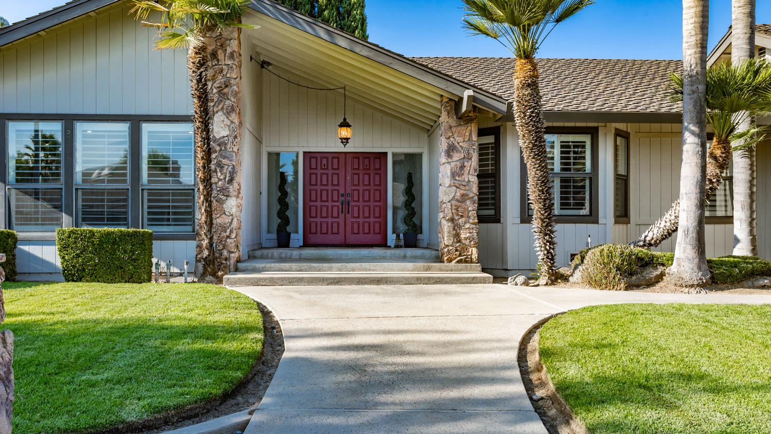 2605 Konynenburg Ln, Modesto, CA 95356