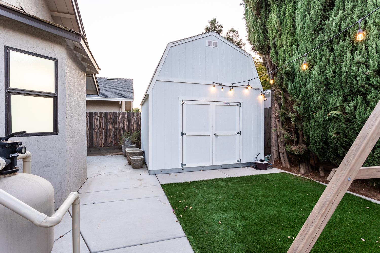 2605 Konynenburg Ln, Modesto, CA 95356