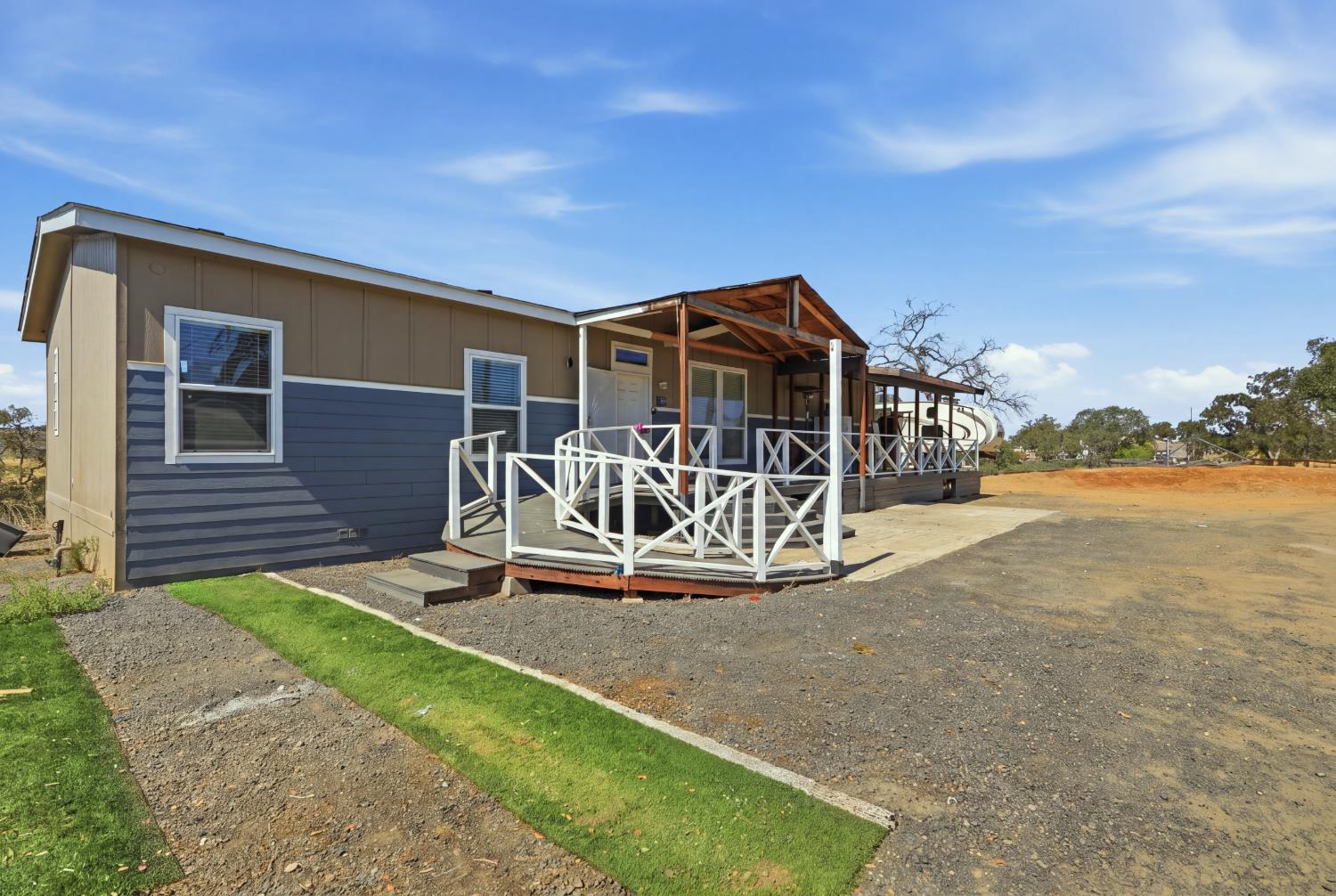 2444 El Naranjo St, La Grange, CA 95329