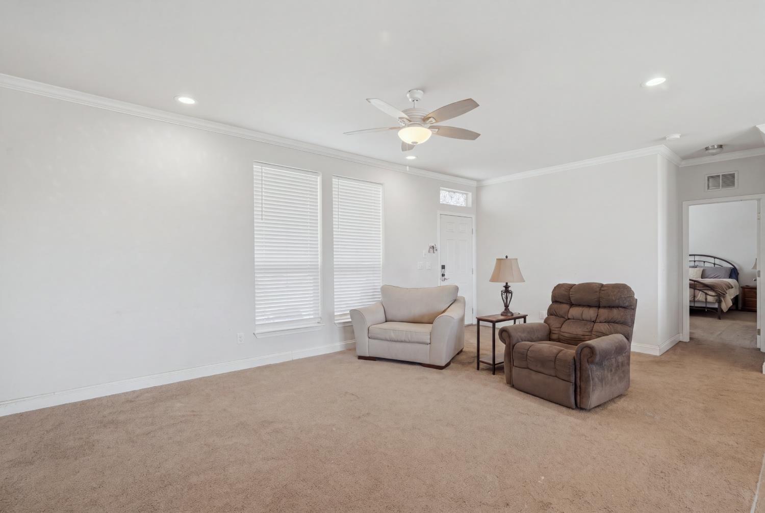 2444 El Naranjo St, La Grange, CA 95329
