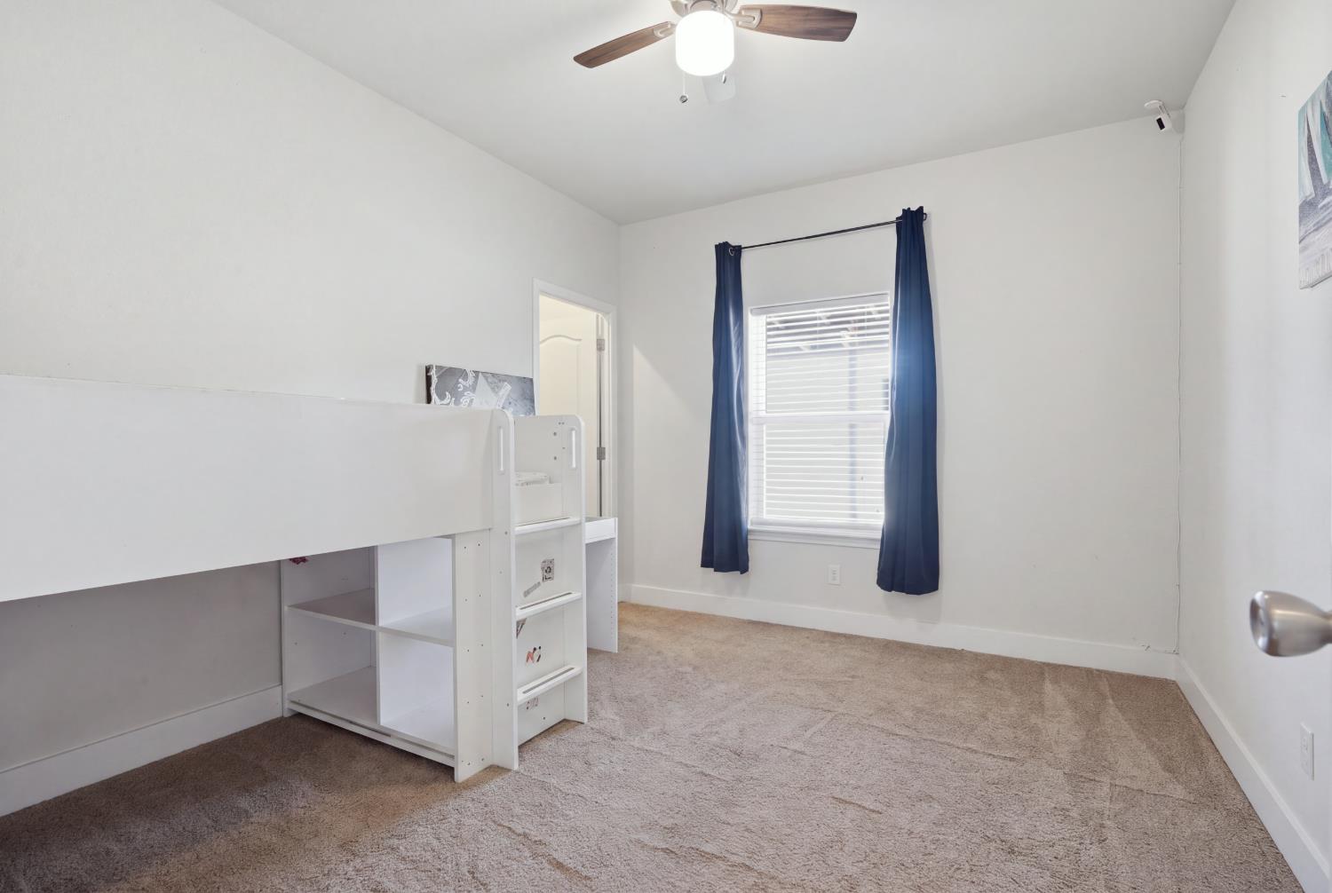 2444 El Naranjo St, La Grange, CA 95329