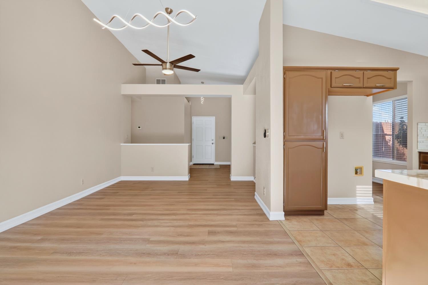 9667 Douglas Ave, Delhi, CA 95315