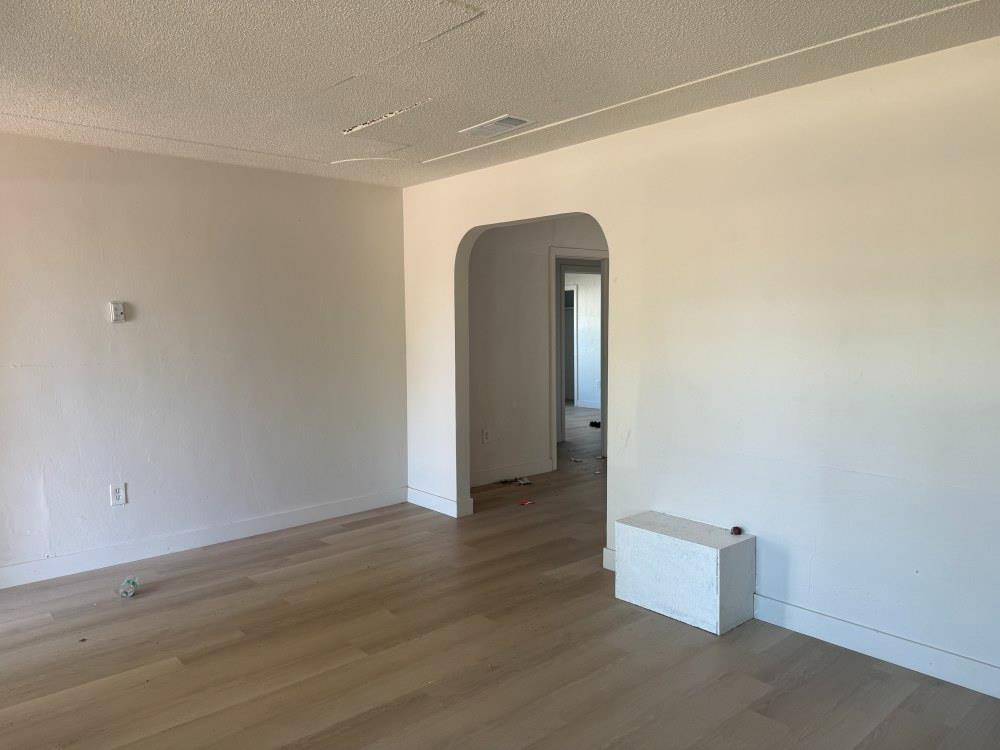 1405 E 22nd St, Merced, CA 95340
