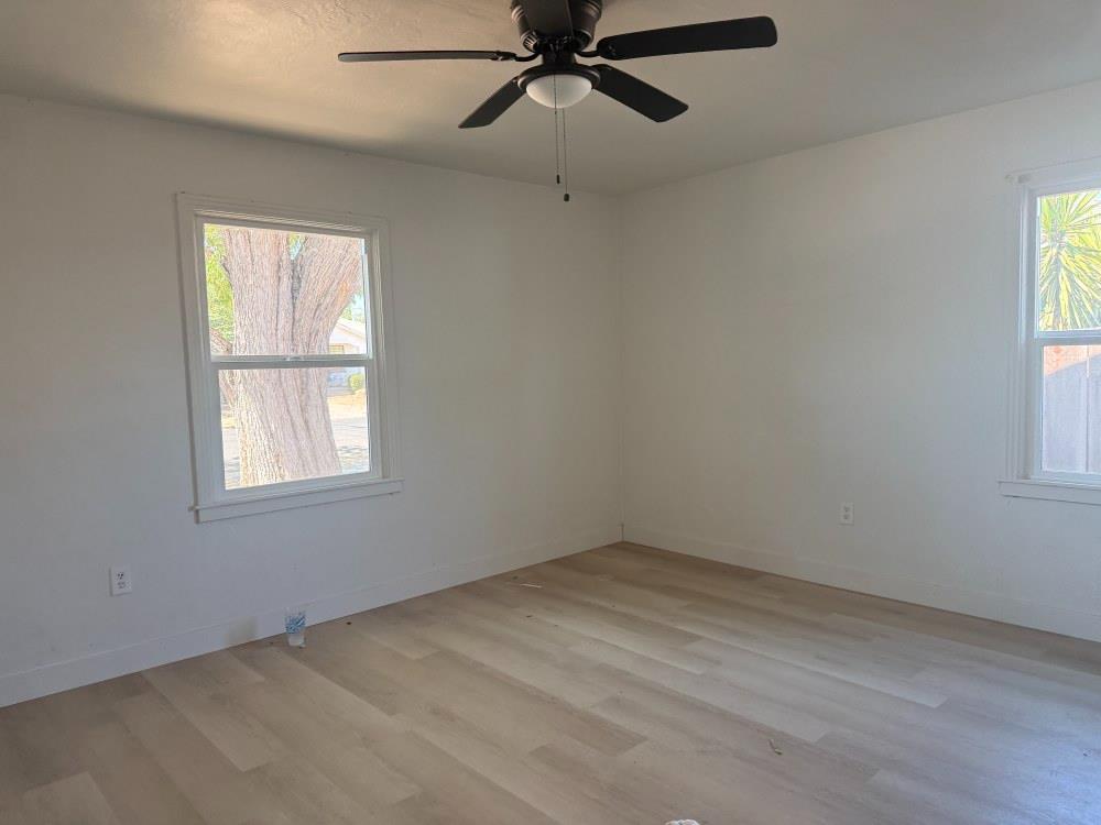 1405 E 22nd St, Merced, CA 95340