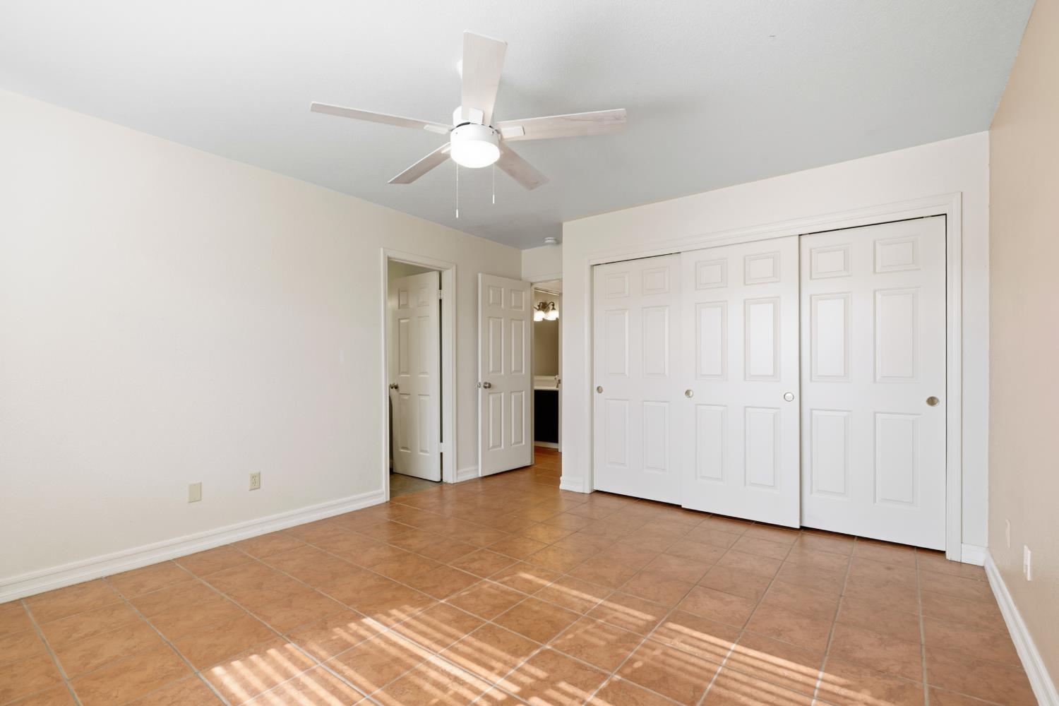 2400 Cyrus Hall Dr, Modesto, CA 95358