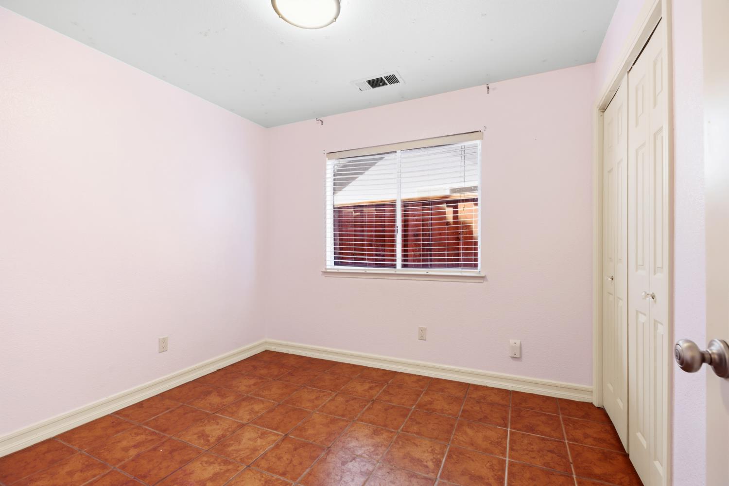2400 Cyrus Hall Dr, Modesto, CA 95358