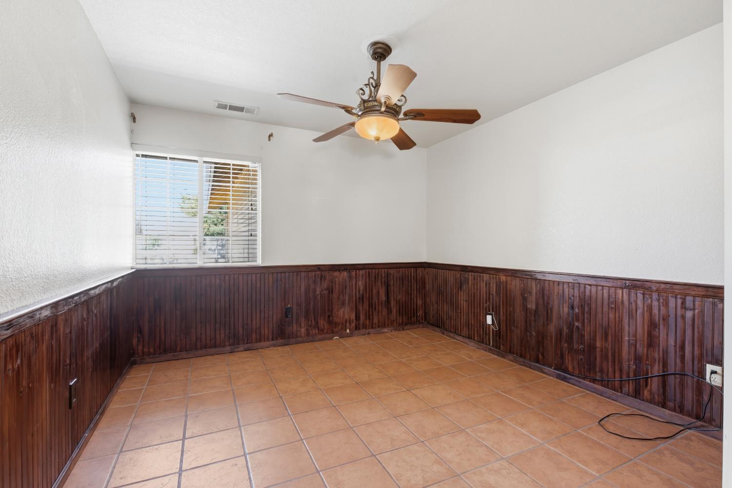 2400 Cyrus Hall Dr, Modesto, CA 95358