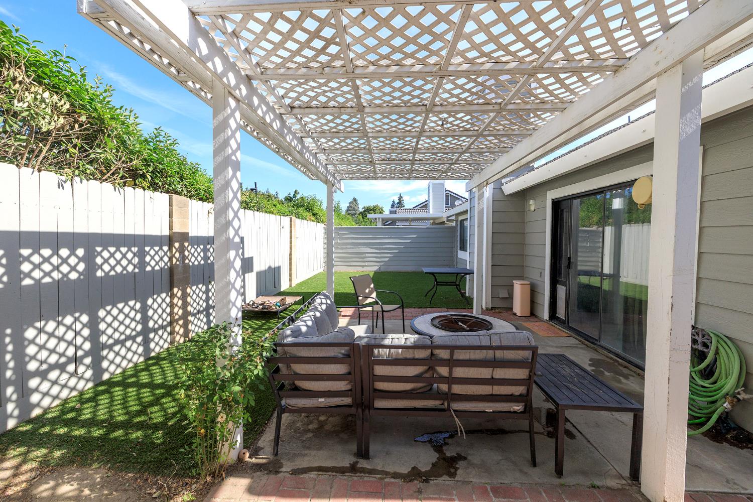 3609 Thomas More Way, Modesto, CA 95356