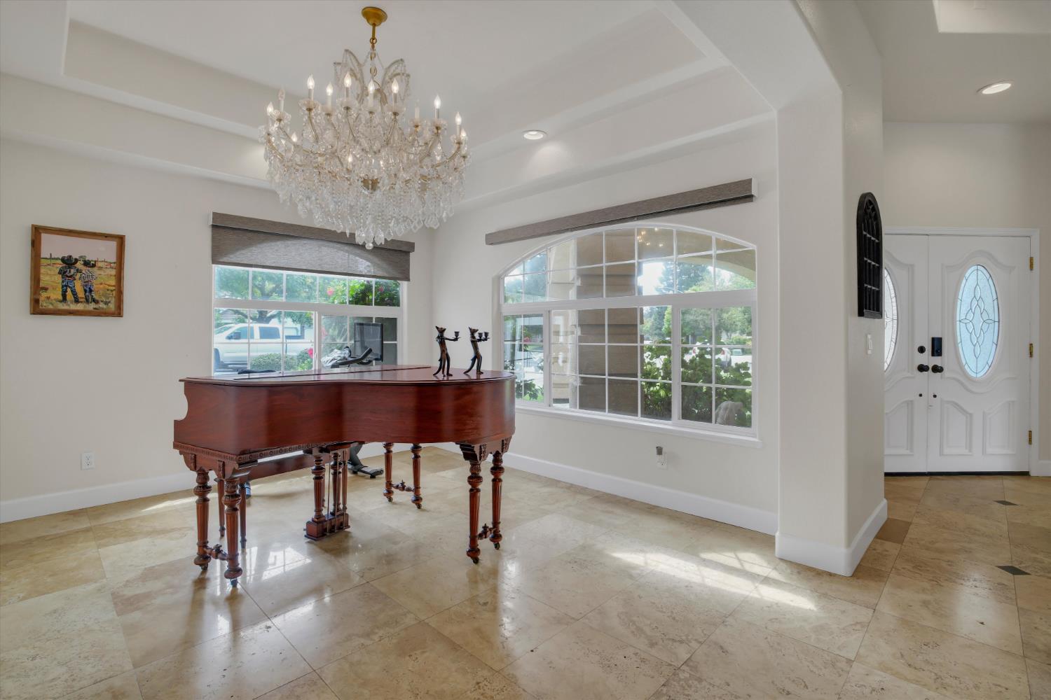 1945 Foxtail Ct, Turlock, CA 95382
