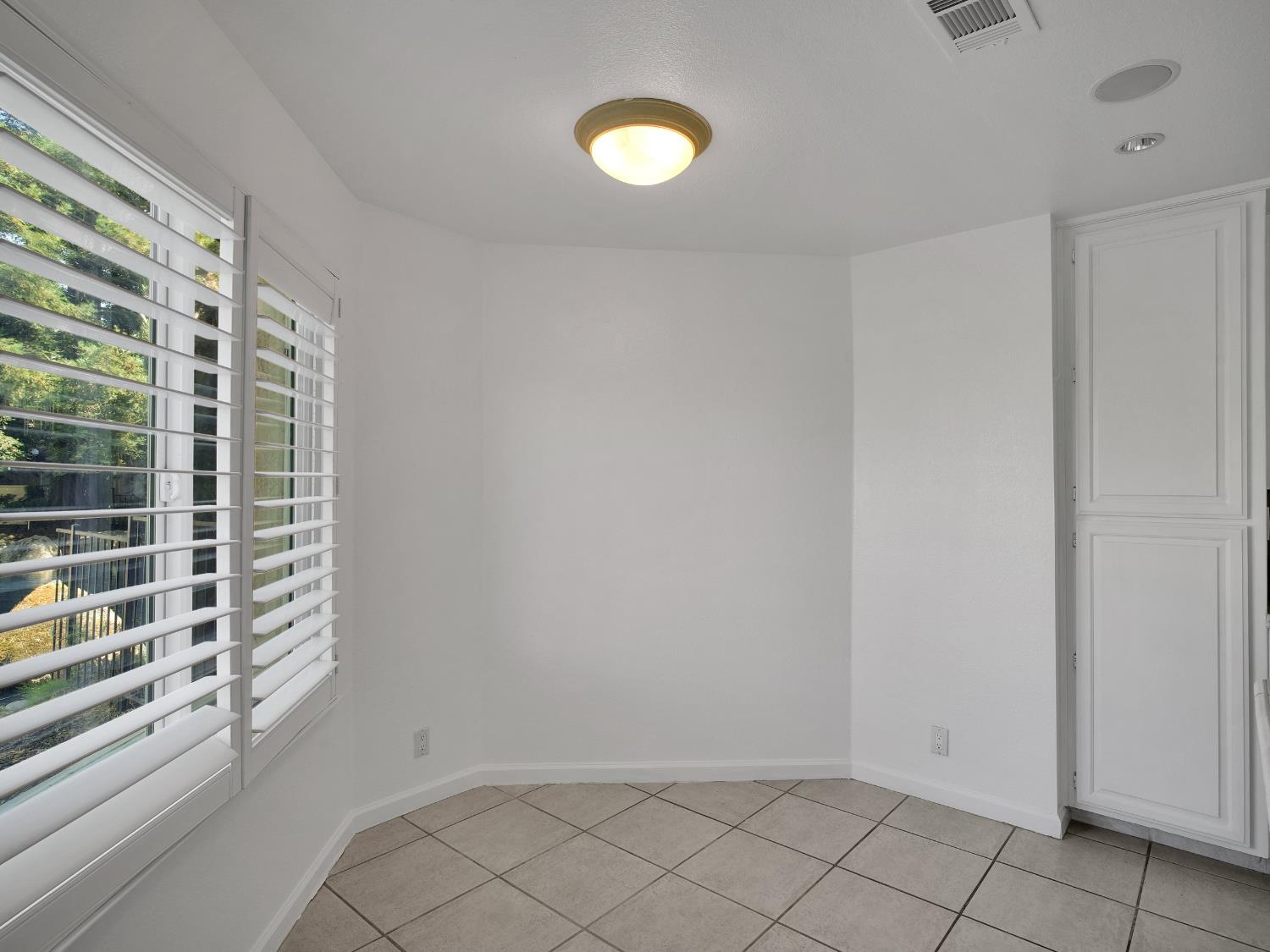 1040 Copper Park Lane, Modesto, CA 95355