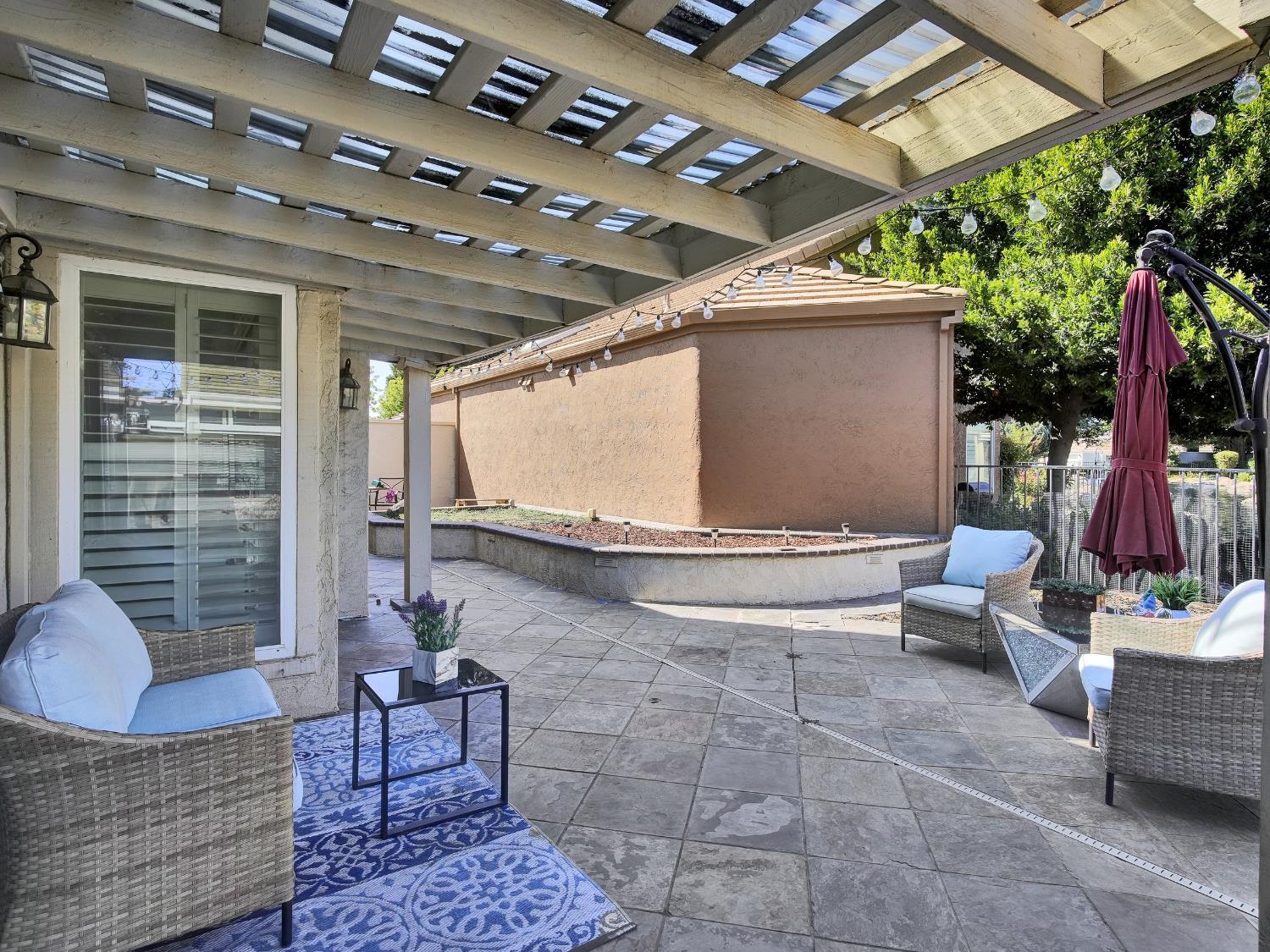 1040 Copper Park Lane, Modesto, CA 95355
