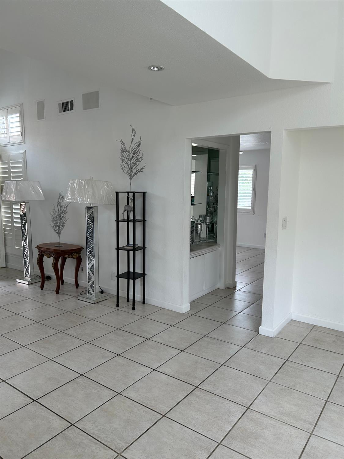 1040 Copper Park Lane, Modesto, CA 95355