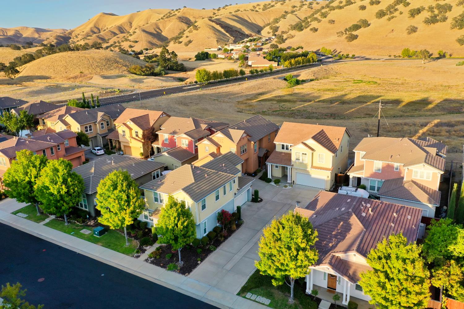 9387 Vintner Cir, Patterson, CA 95363