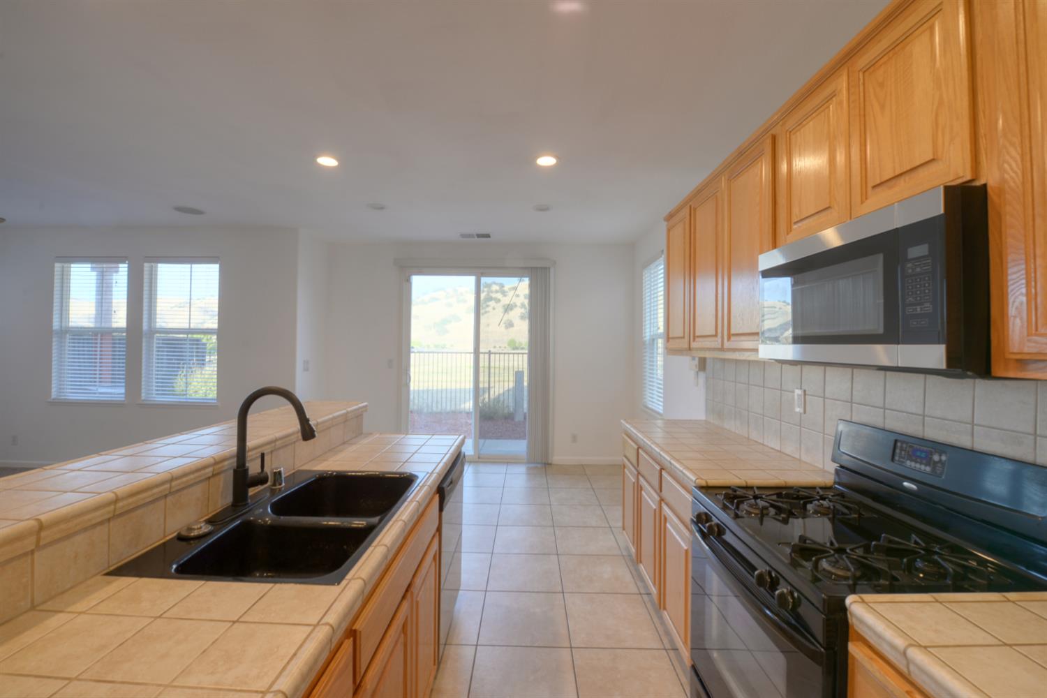 9387 Vintner Cir, Patterson, CA 95363