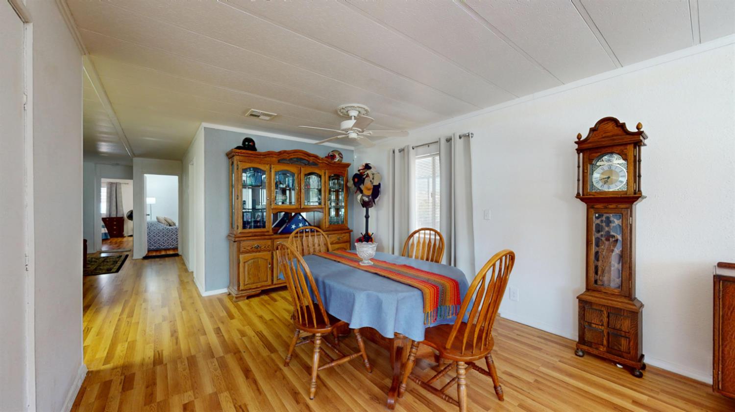 2621 Prescott Rd #142, Modesto, CA 95350