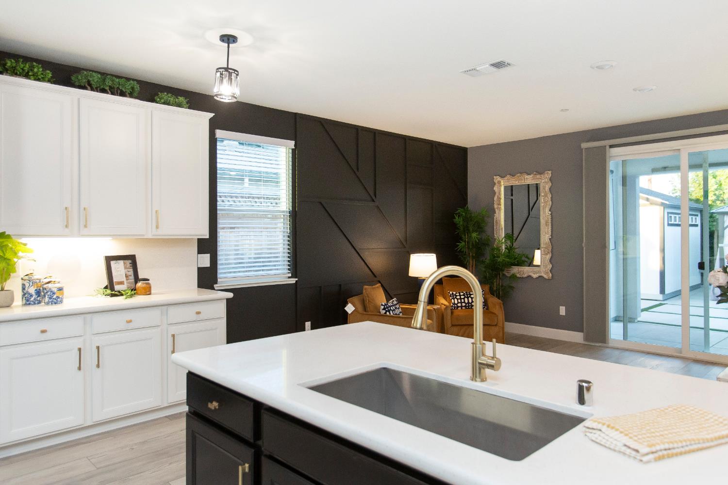 2614 Lepin Ln, Turlock, CA 95382