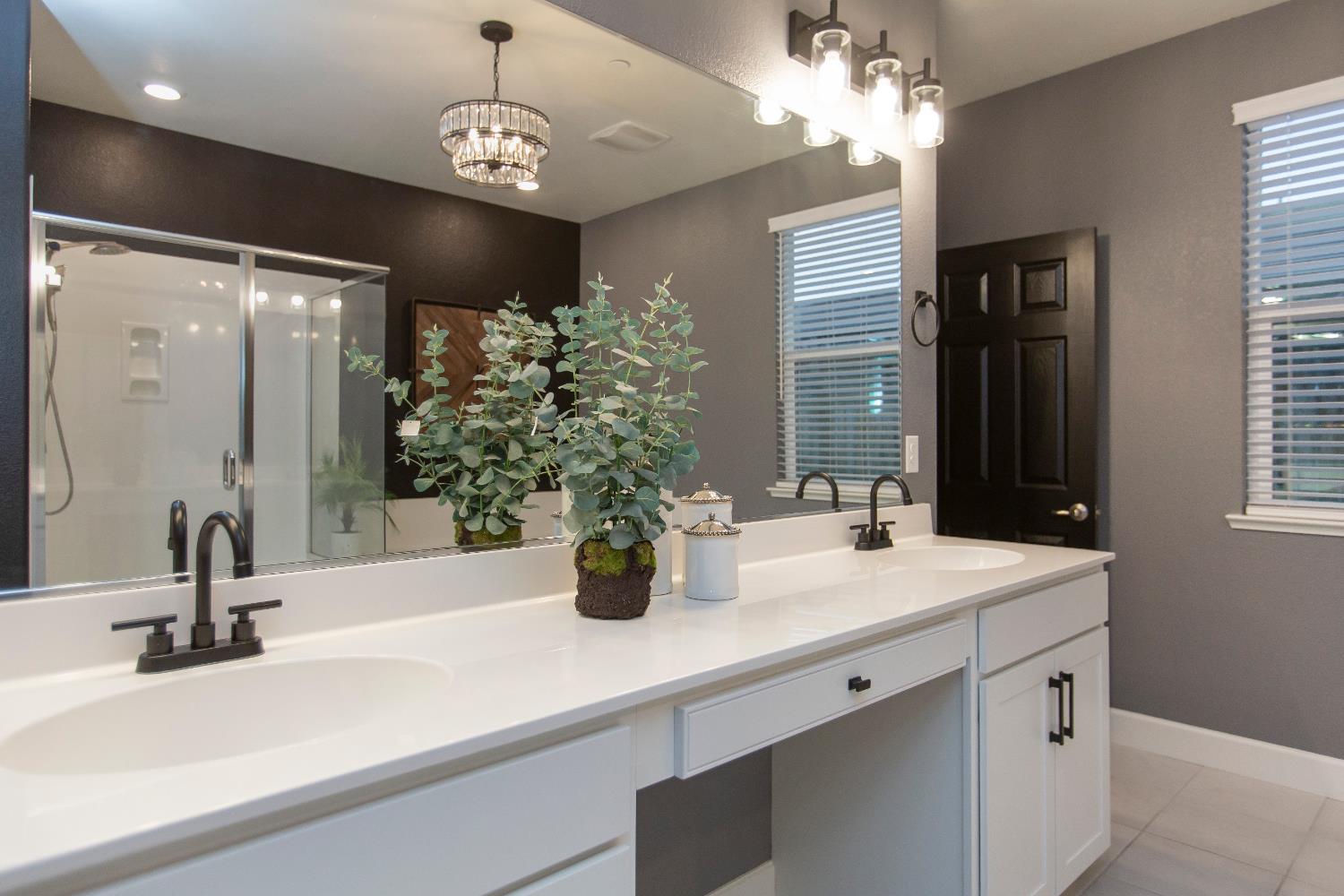 2614 Lepin Ln, Turlock, CA 95382