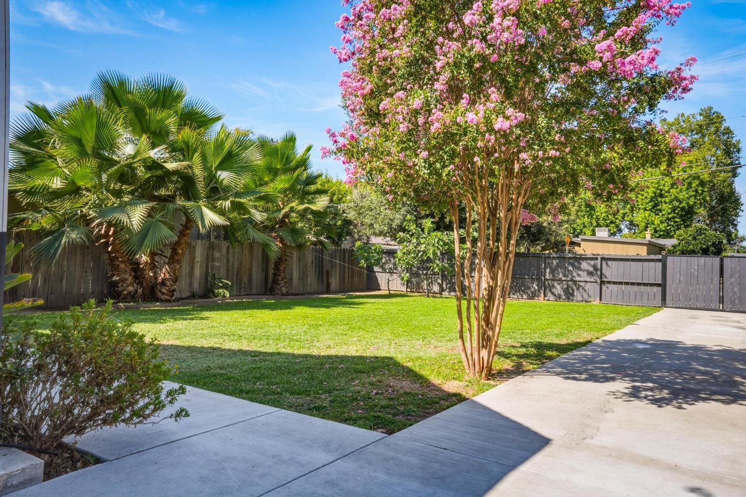 518 Johnson St, Modesto, CA 95354
