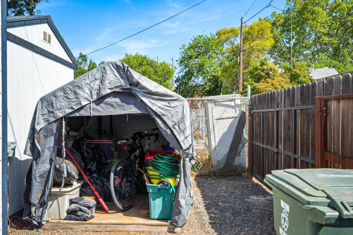 518 Johnson St, Modesto, CA 95354