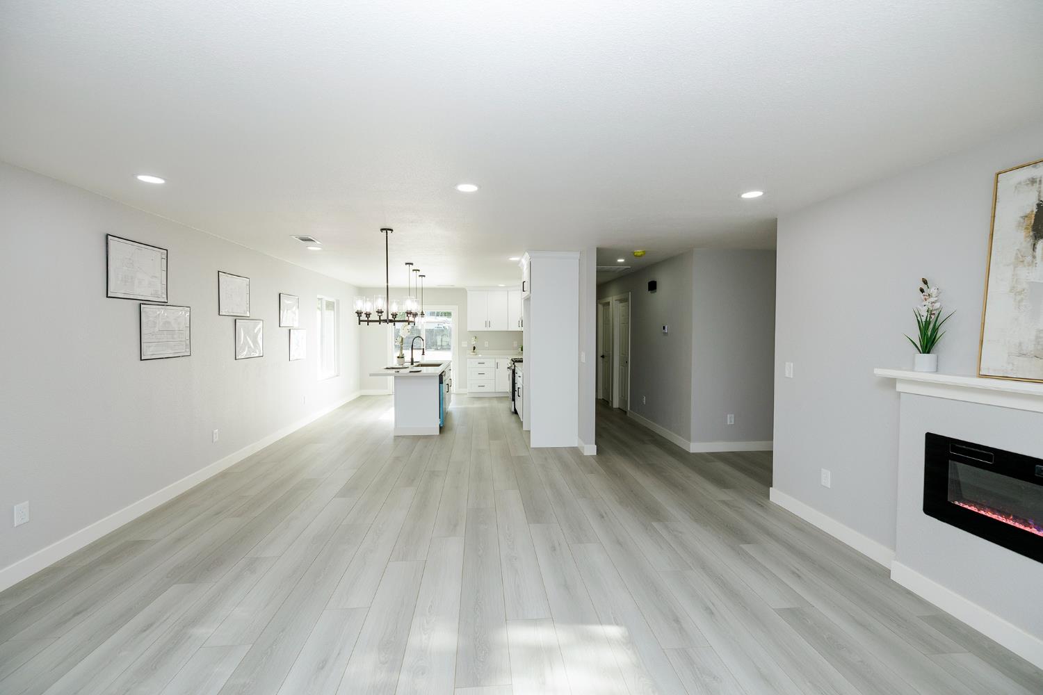 408 Palm Ave, Modesto, CA 95350