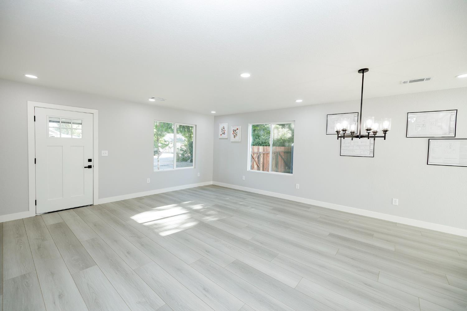 408 Palm Ave, Modesto, CA 95350