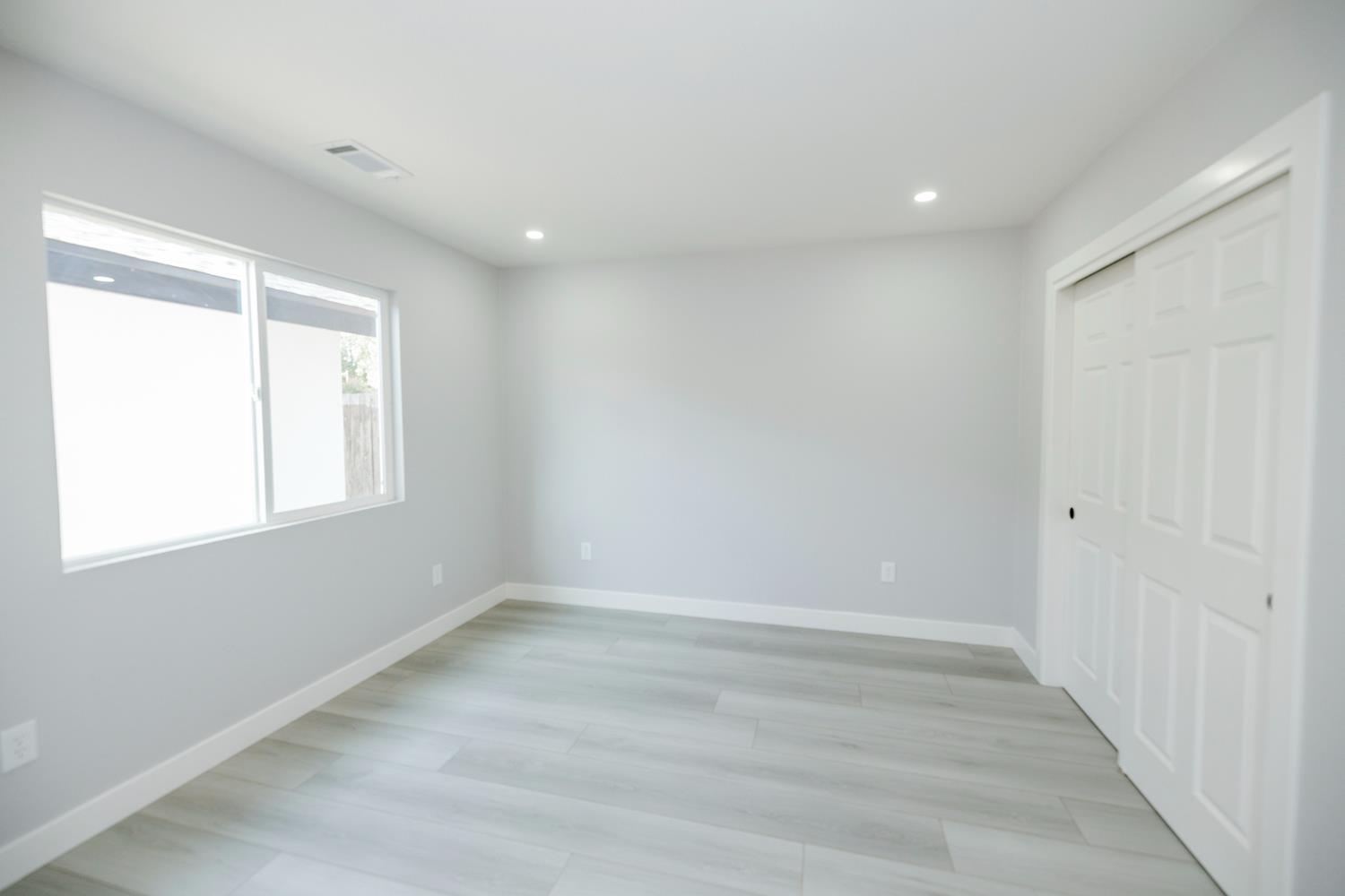 408 Palm Ave, Modesto, CA 95350