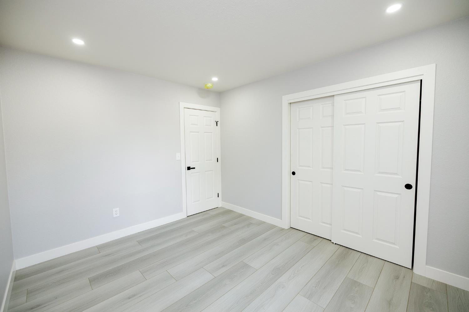 408 Palm Ave, Modesto, CA 95350