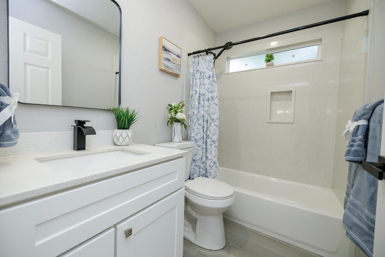 408 Palm Ave, Modesto, CA 95350