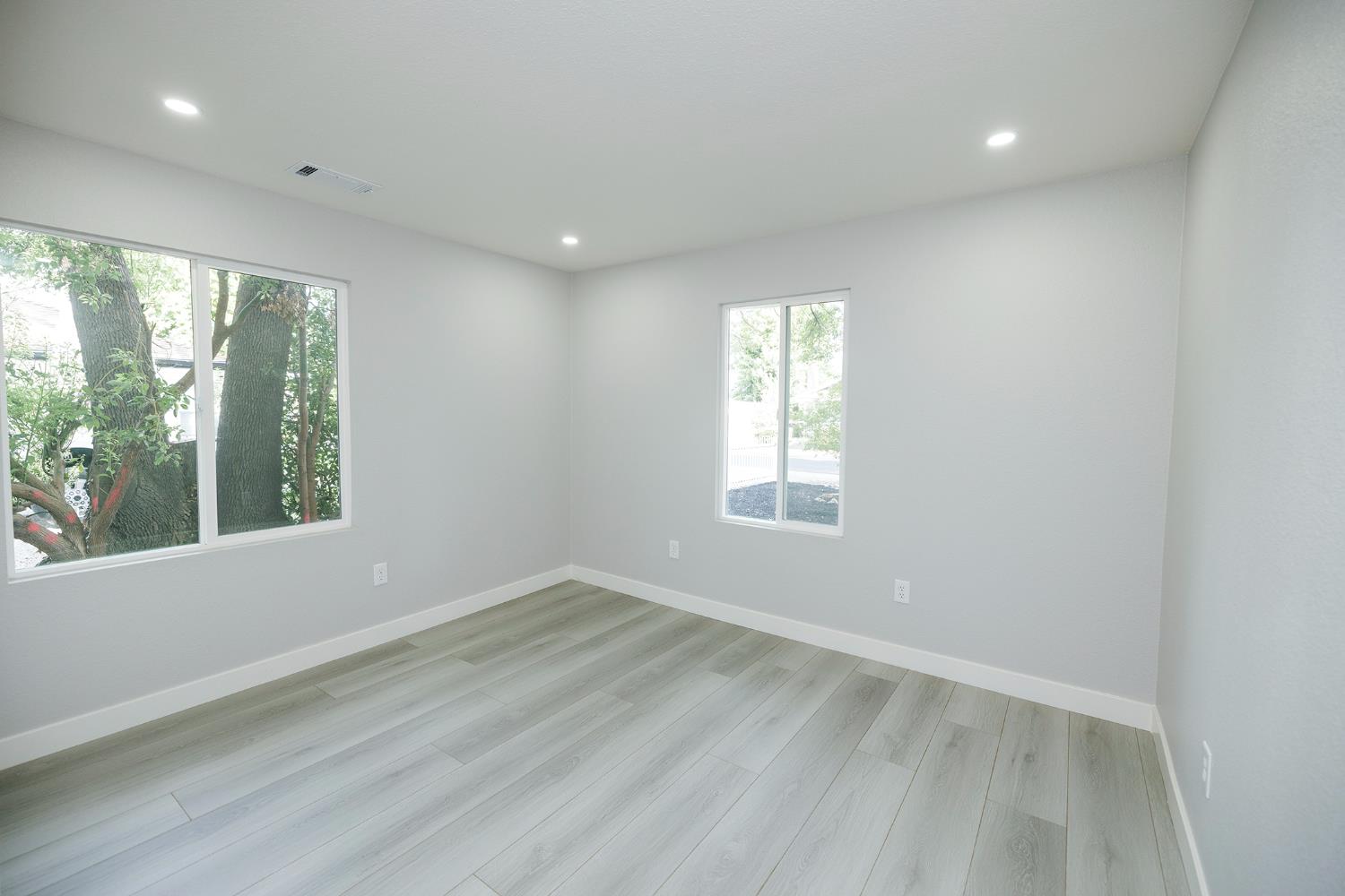 408 Palm Ave, Modesto, CA 95350
