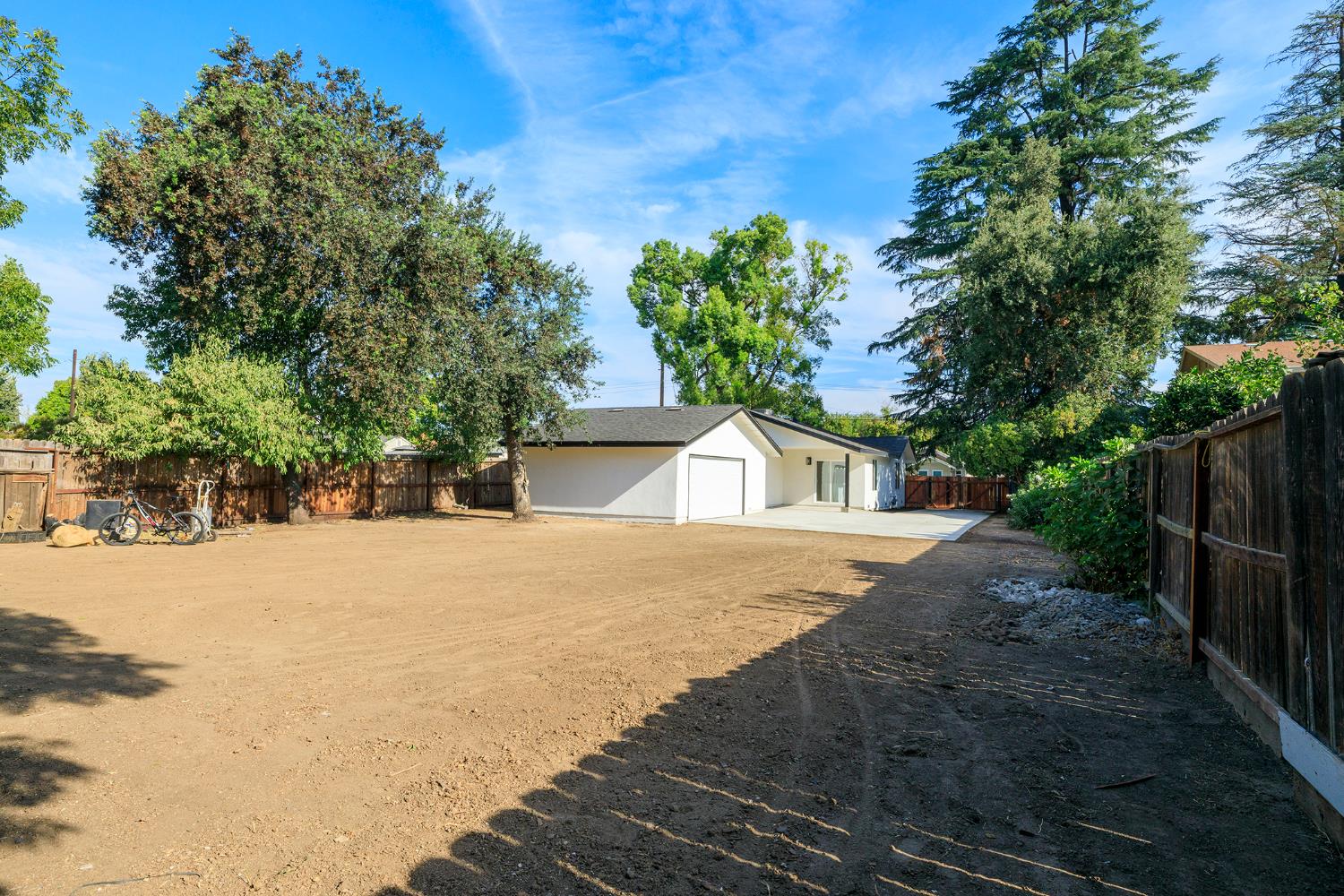 408 Palm Ave, Modesto, CA 95350
