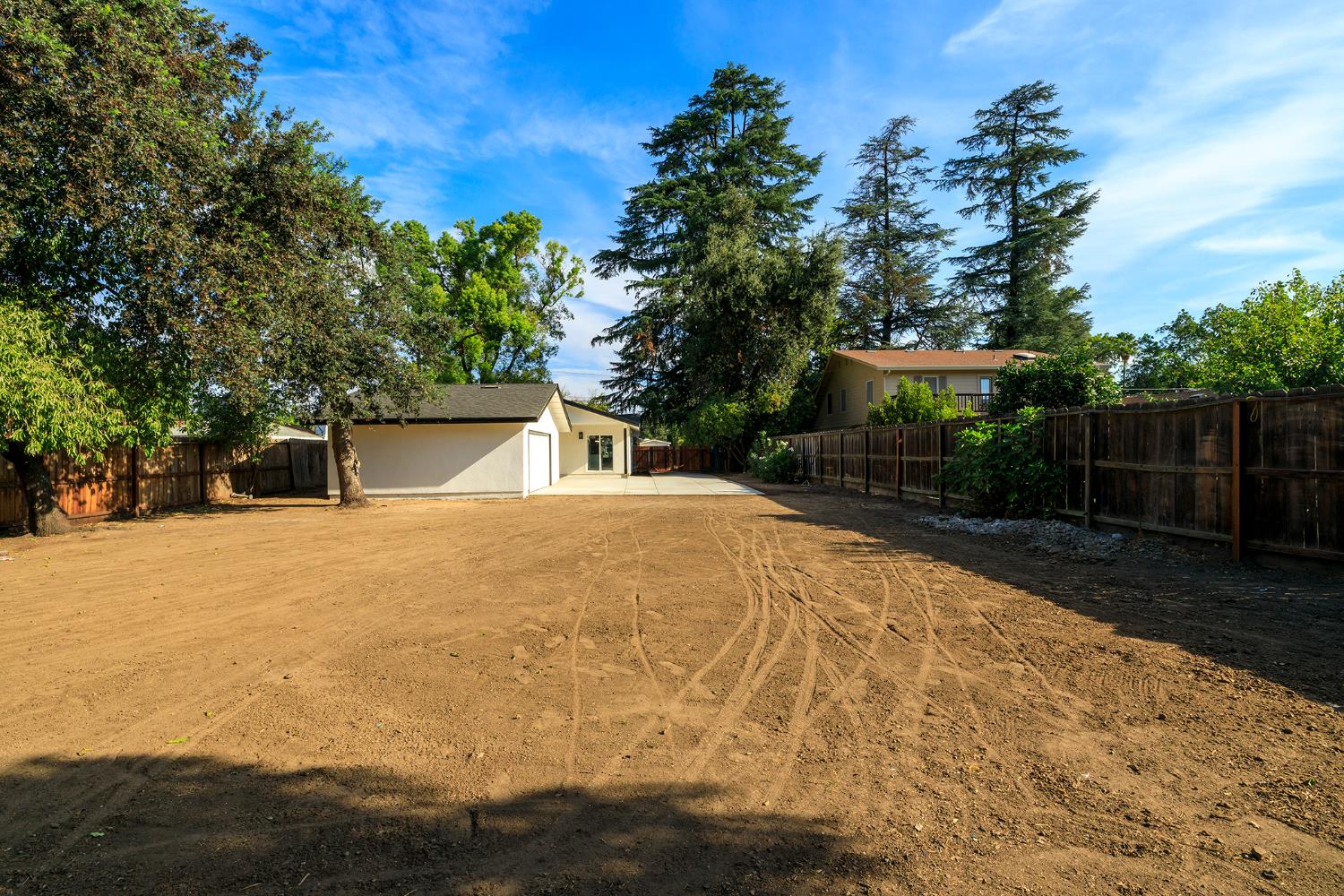 408 Palm Ave, Modesto, CA 95350
