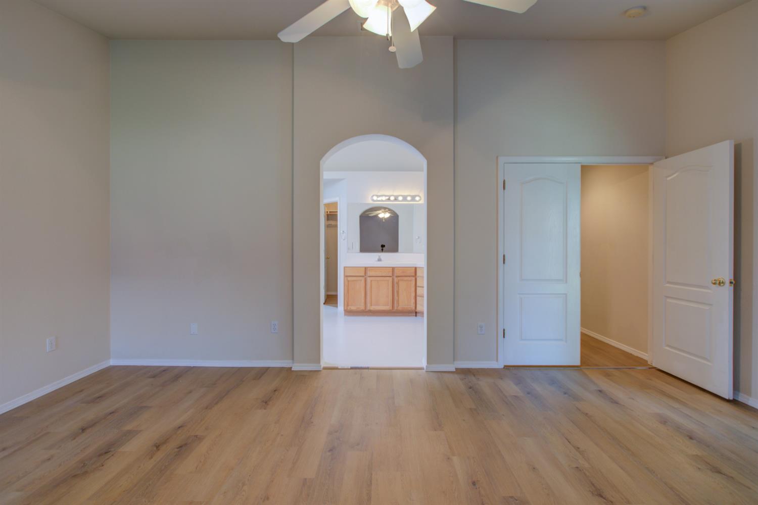 1065 Mallard Dr, Merced, CA 95340