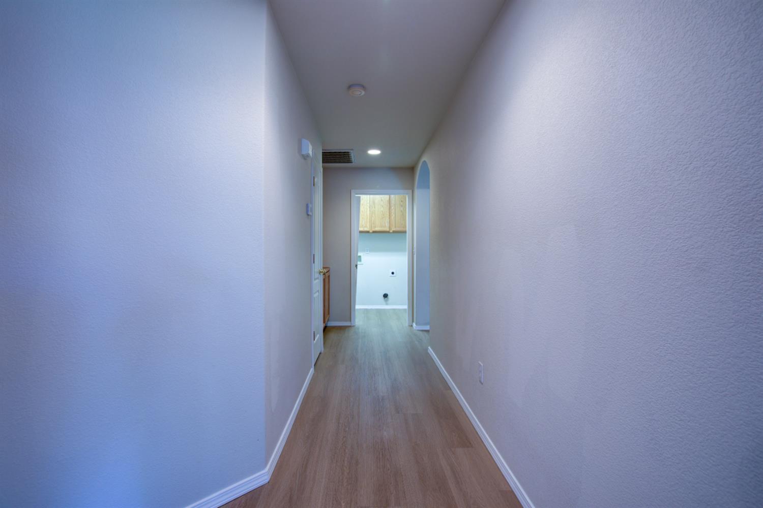1065 Mallard Dr, Merced, CA 95340
