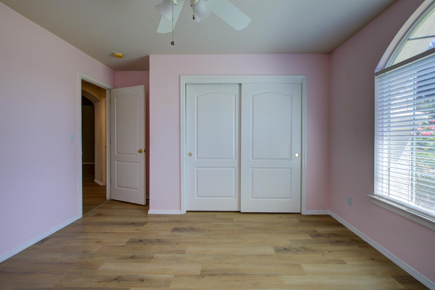 1065 Mallard Dr, Merced, CA 95340