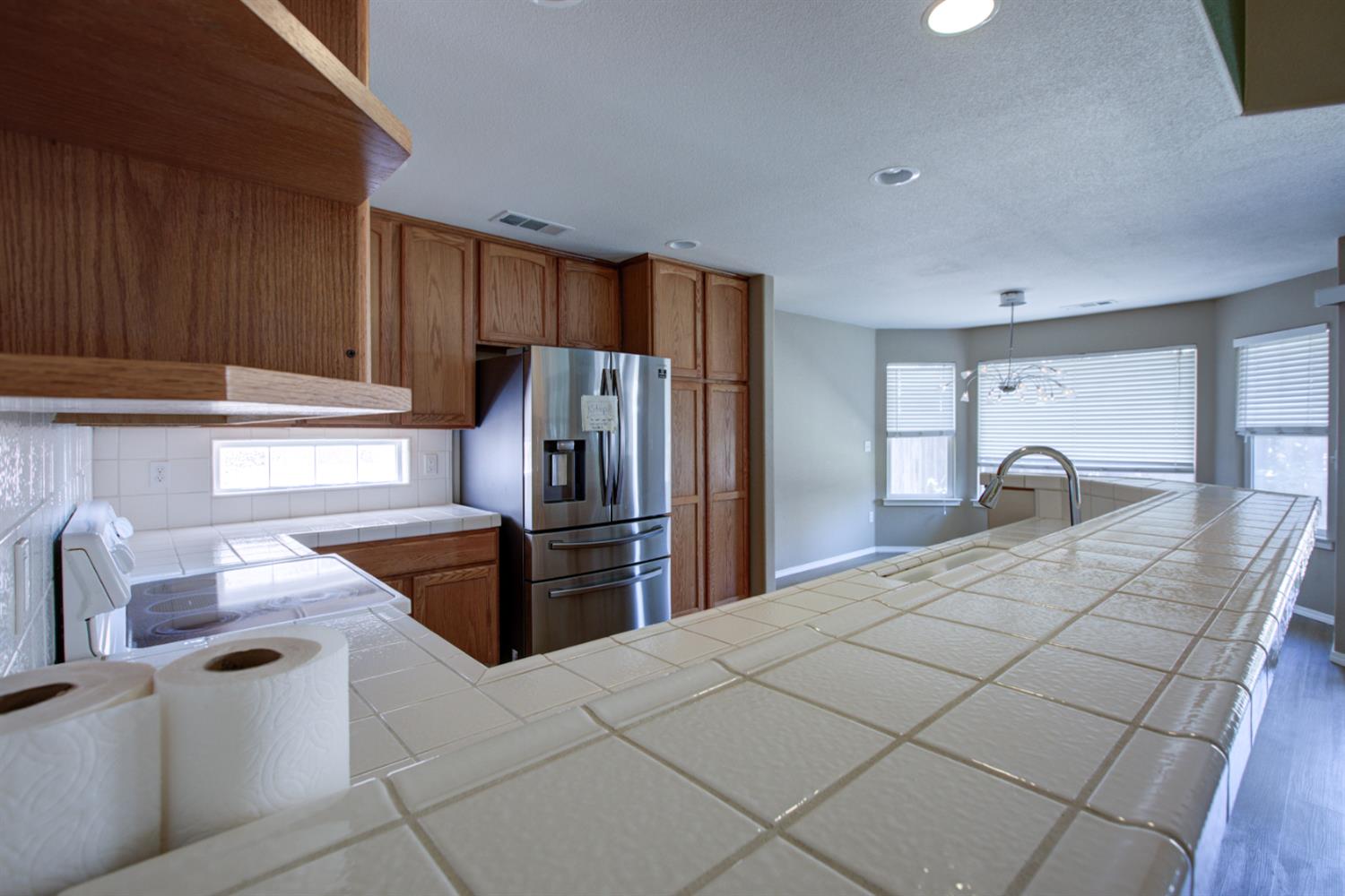 1065 Mallard Dr, Merced, CA 95340